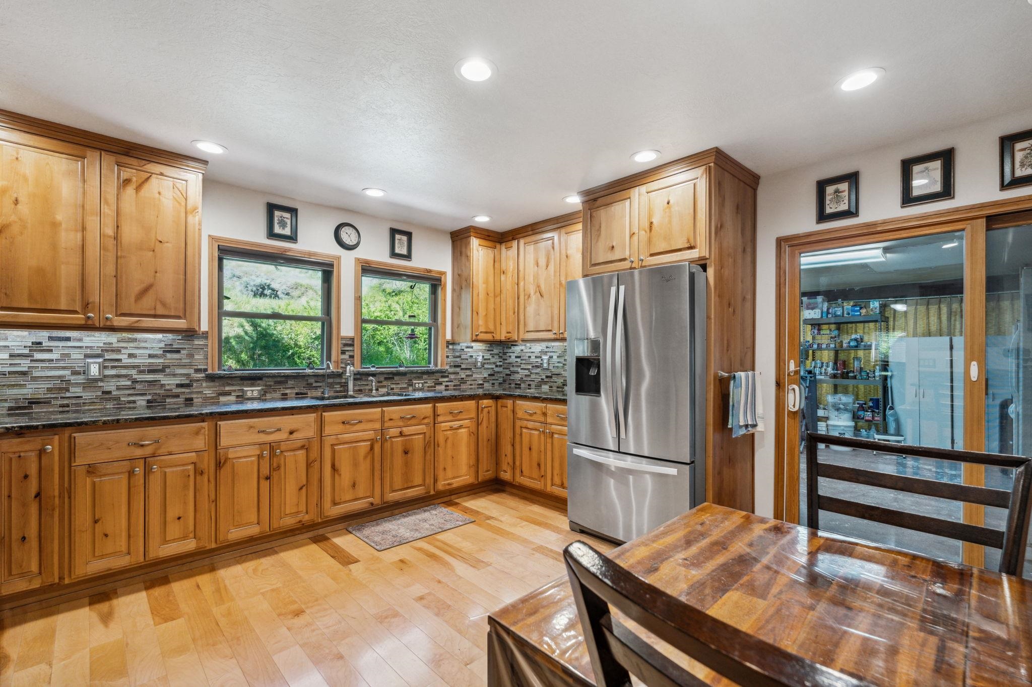 1554 S Grant Ave, Pocatello, Idaho image 12