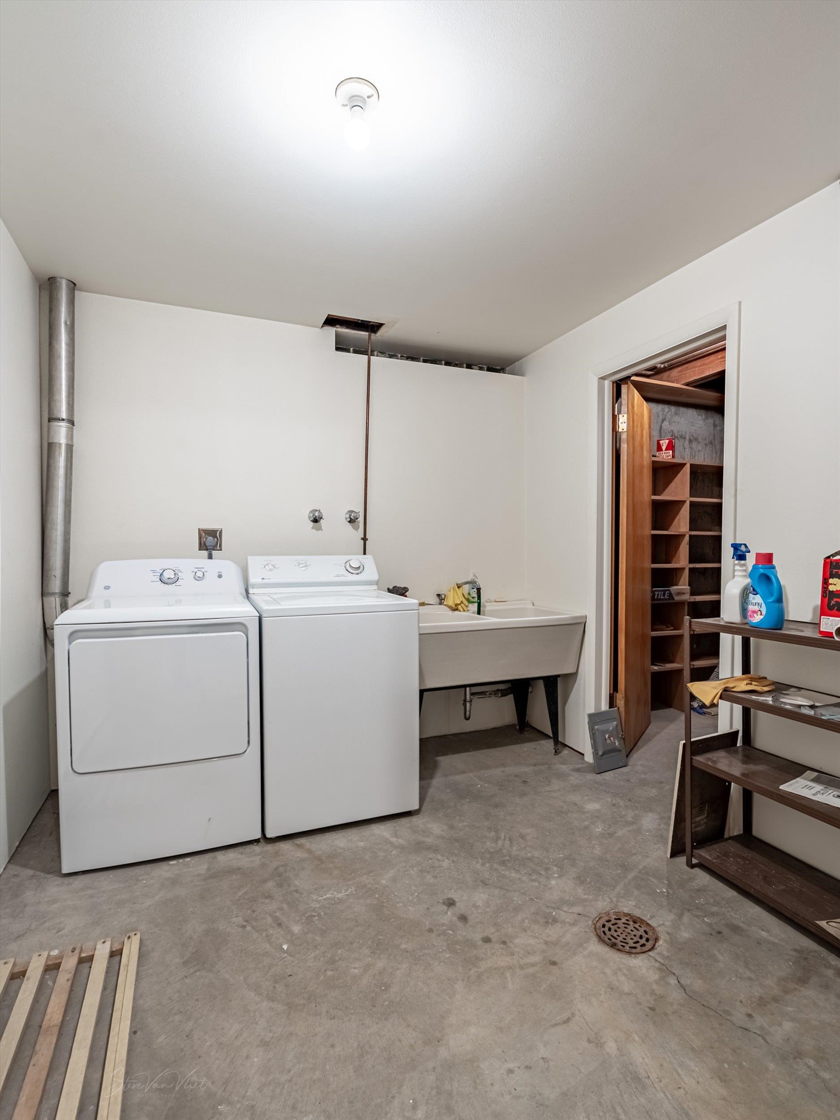 230 S 13th Ave, Pocatello, Idaho image 41