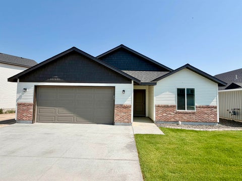 Homes For Sale - 1880 Brynwood Ave<br/> Chubbuck, ID 83202