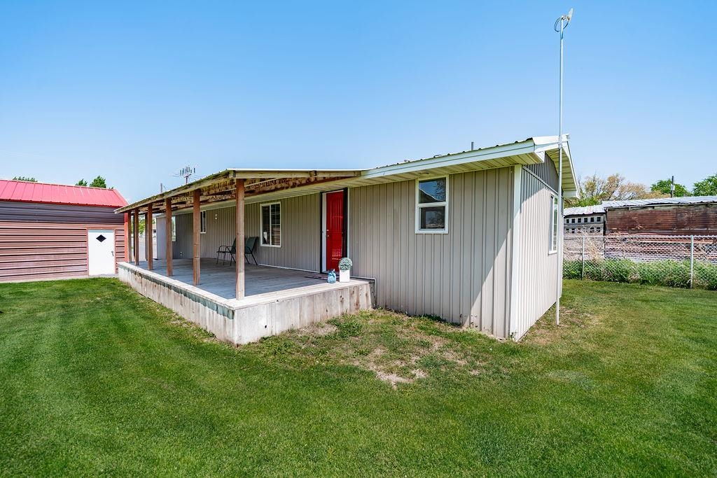 769 W 200 N, Blackfoot, Idaho image 1