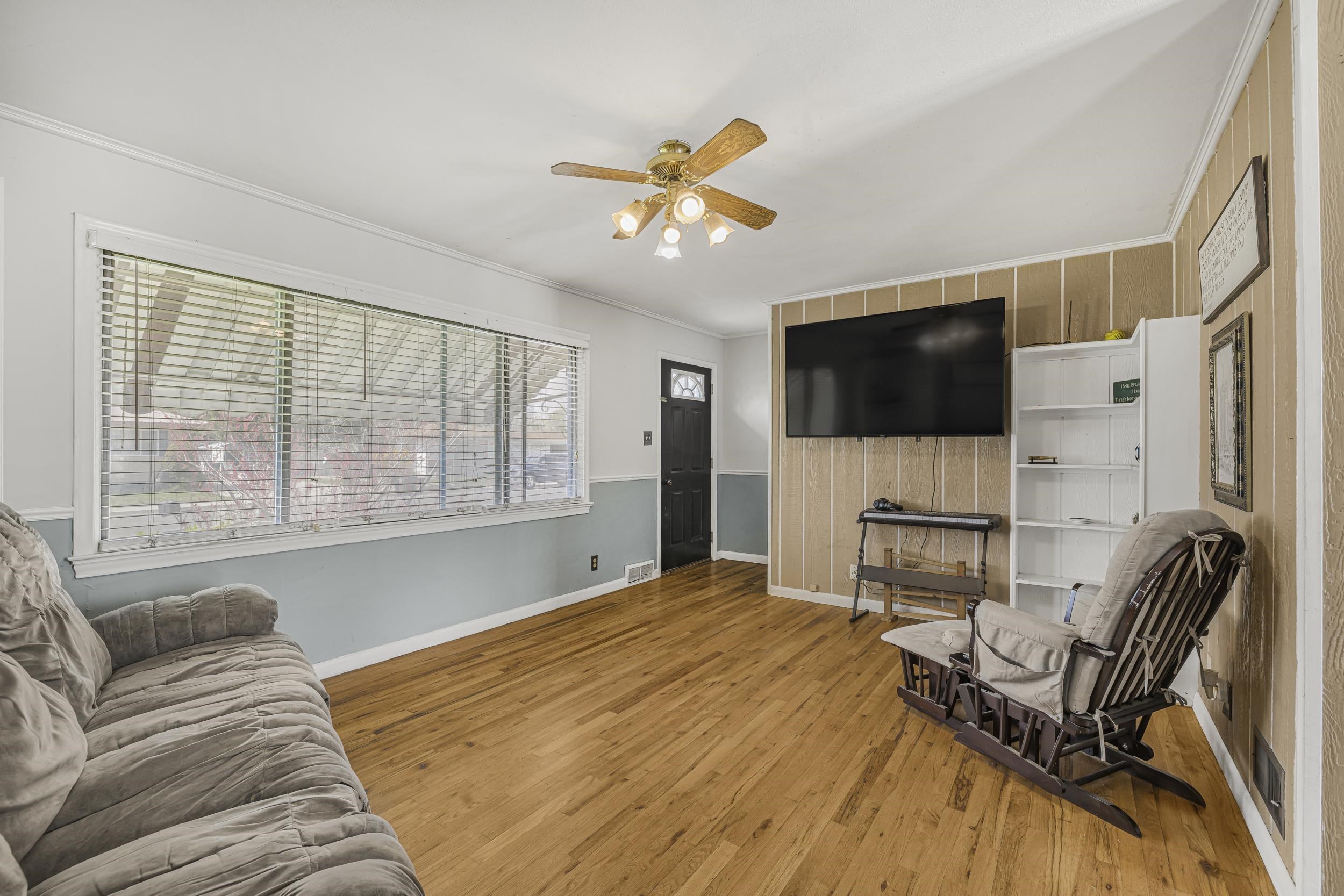 115 Cone Street, Blackfoot, Idaho image 4