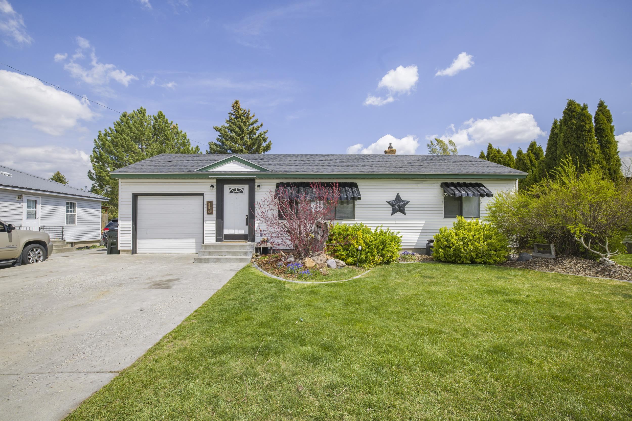 115 Cone Street, Blackfoot, Idaho image 2