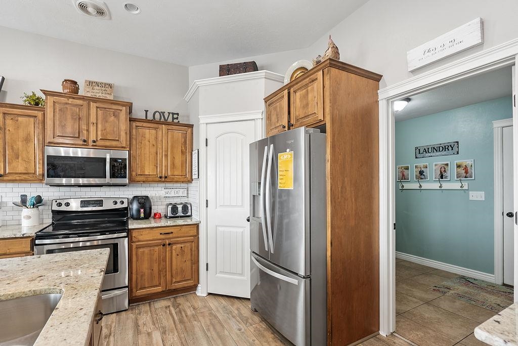 2513 S Bay Place, American Falls, Idaho image 15
