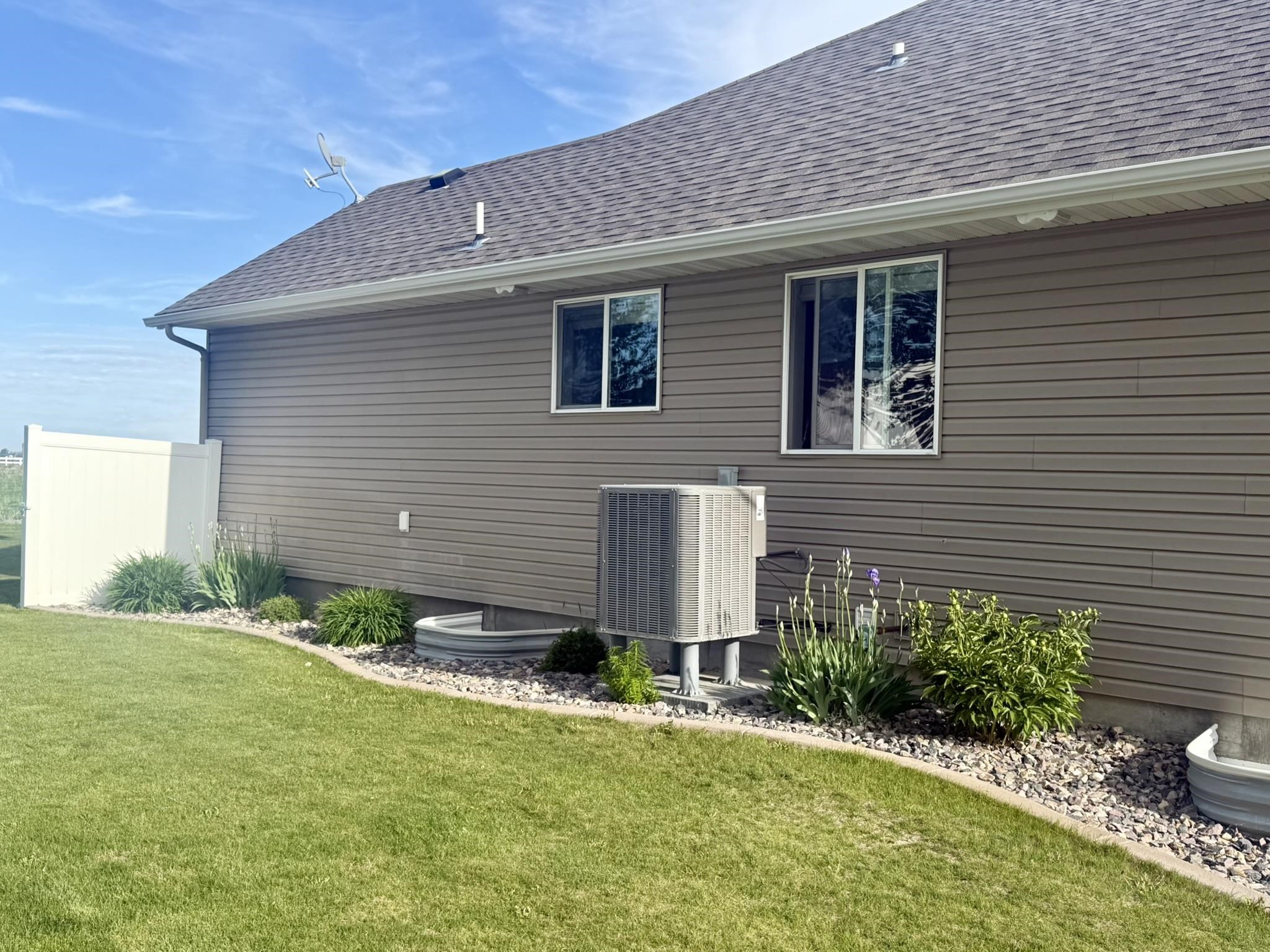 2513 S Bay Place, American Falls, Idaho image 48