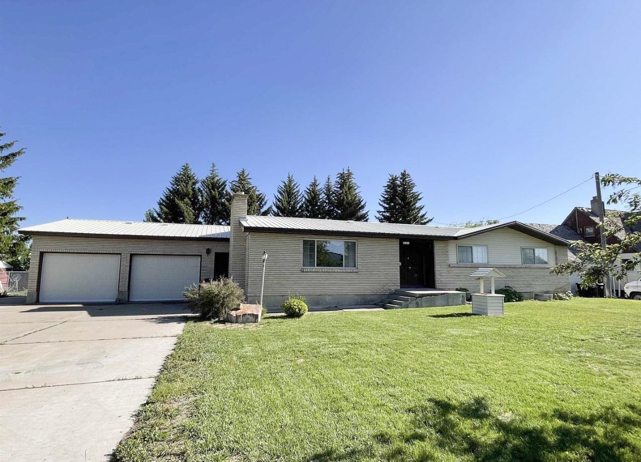 431 E Hooper Ave, Soda Springs, Idaho image 1