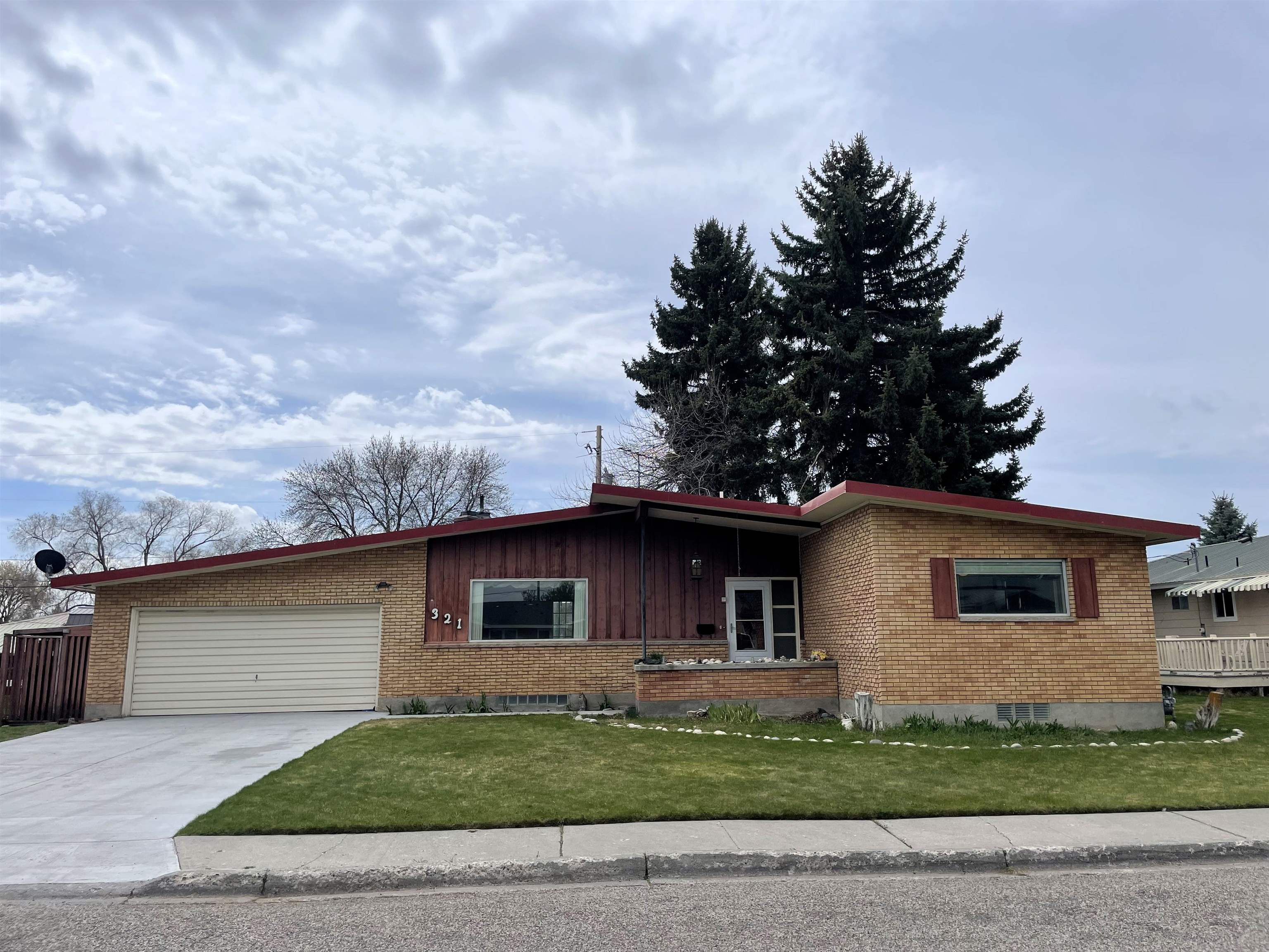 321 W 3 N, Rigby, Idaho image 1