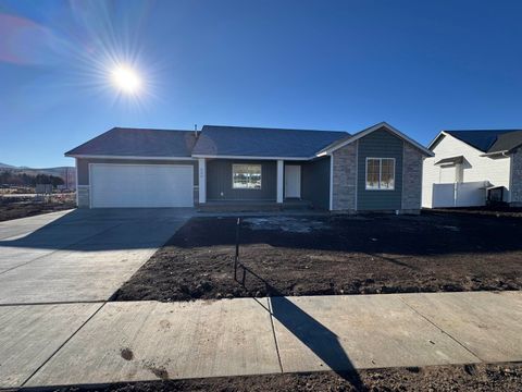 Homes For Sale - 500 Toponce Ct<br/> Inkom, ID 83245