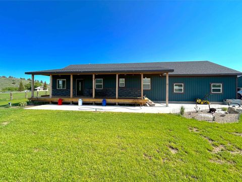 Apartment For Sale - 2862 Moores Lane<br/> Soda Springs, ID 83276