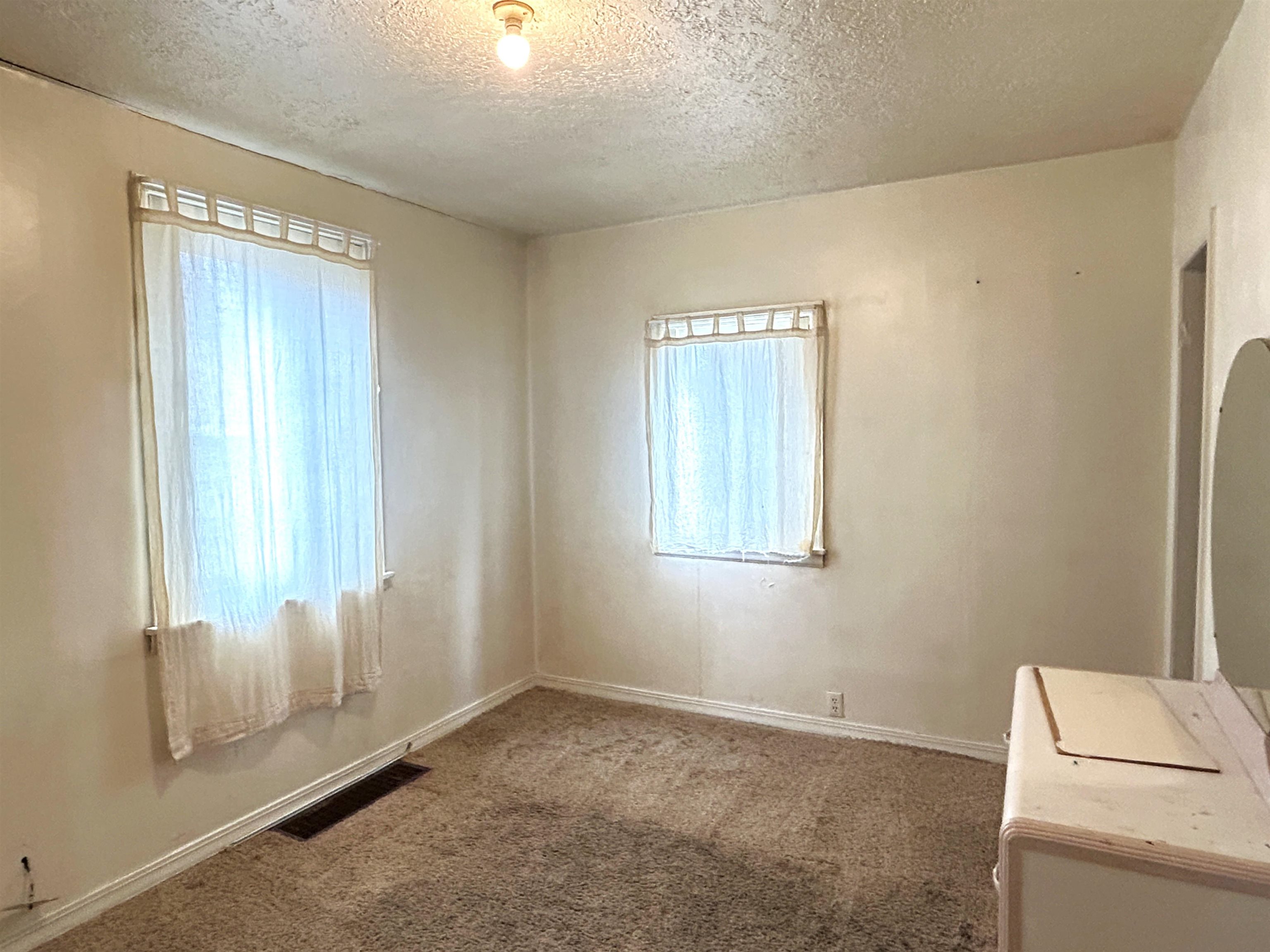 846 E Poplar St, Pocatello, Idaho image 4
