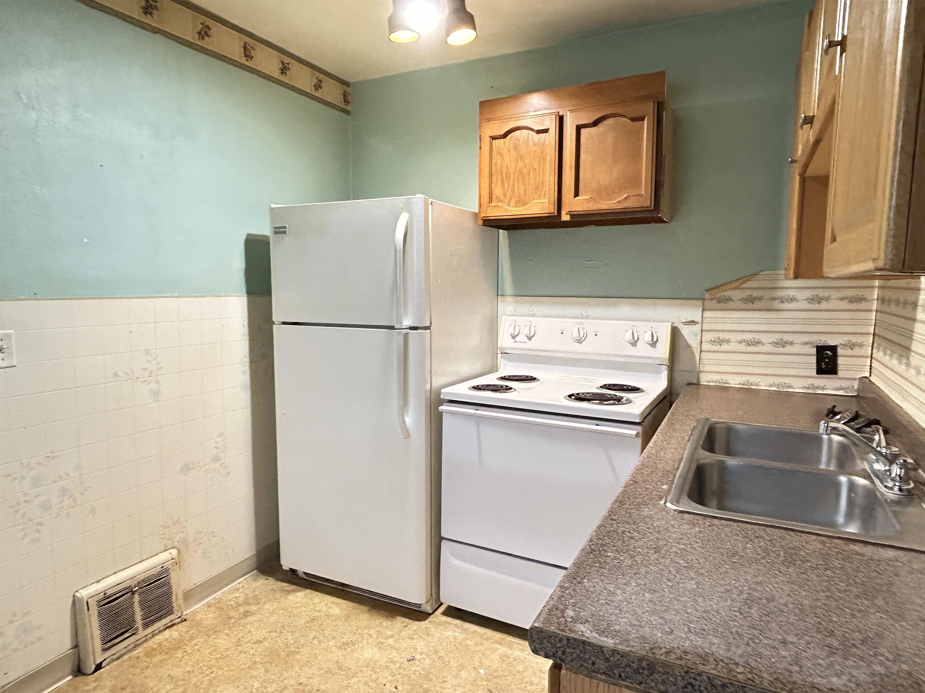 846 E Poplar St, Pocatello, Idaho image 11