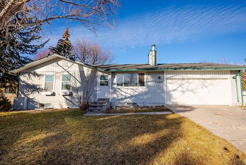 Photo of 1586 Golden Gate St, Pocatello, ID 83201 (MLS # 581750)