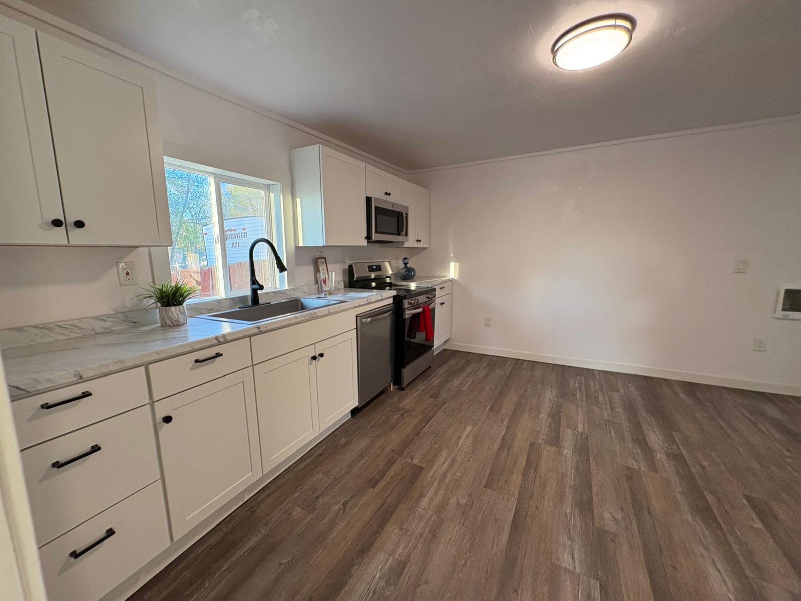 330 Garfield St, American Falls, Idaho image 4
