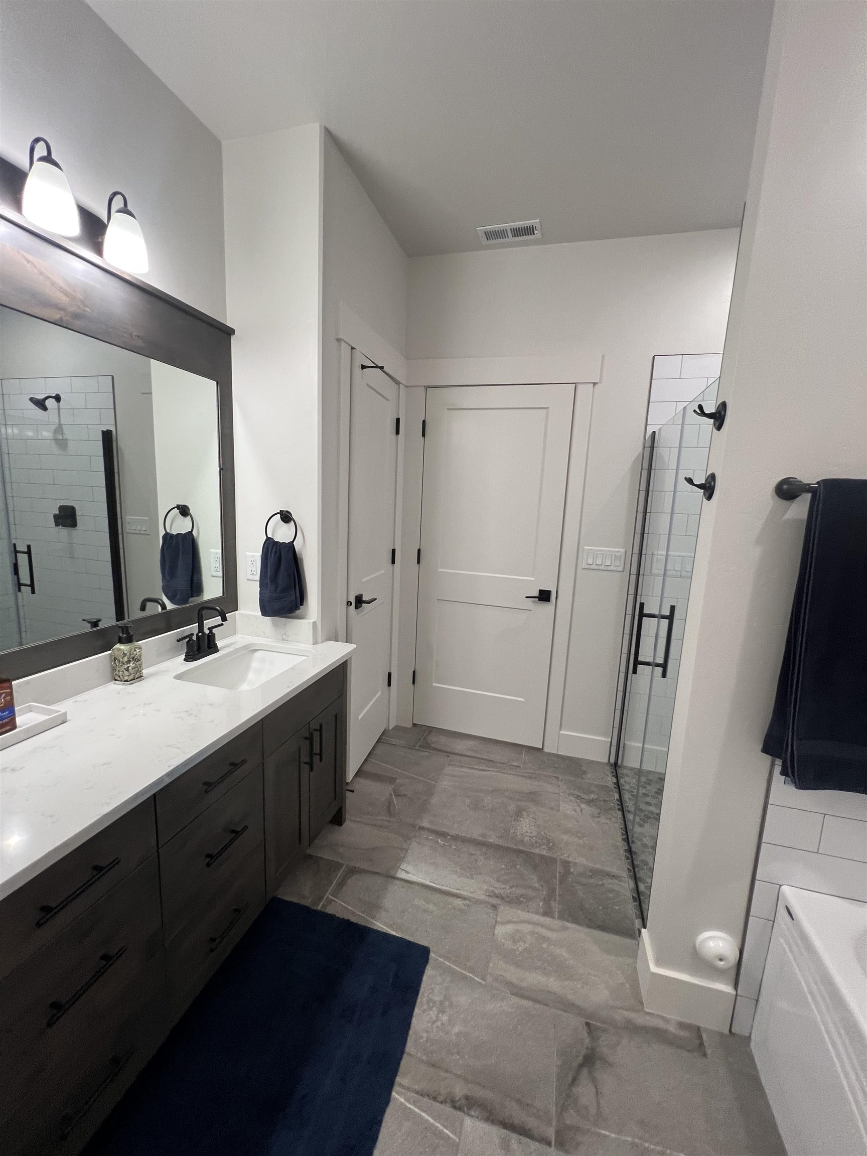 5745 Journey Way, Chubbuck, Idaho image 37