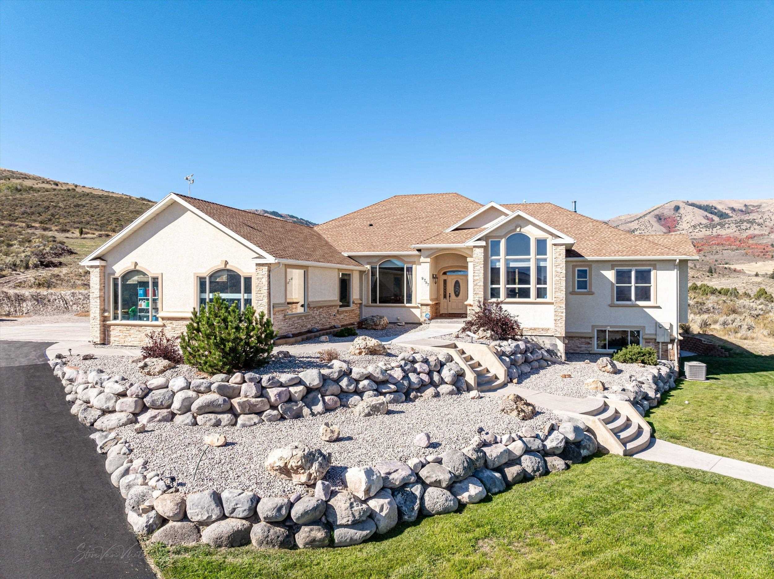 9797 Andee K Ln, Pocatello, Idaho image 1