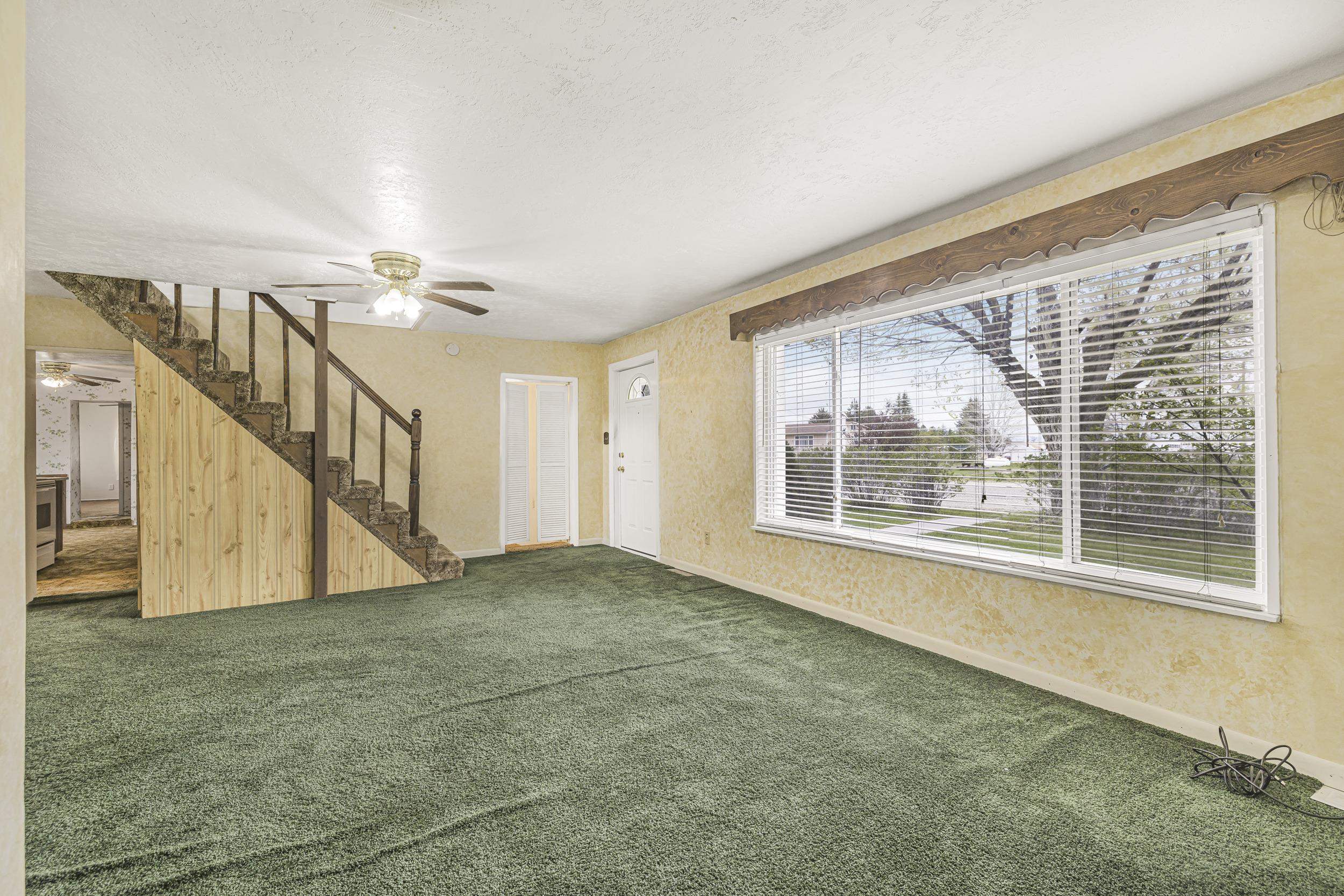 662 E Center Street, Downey, Idaho image 4