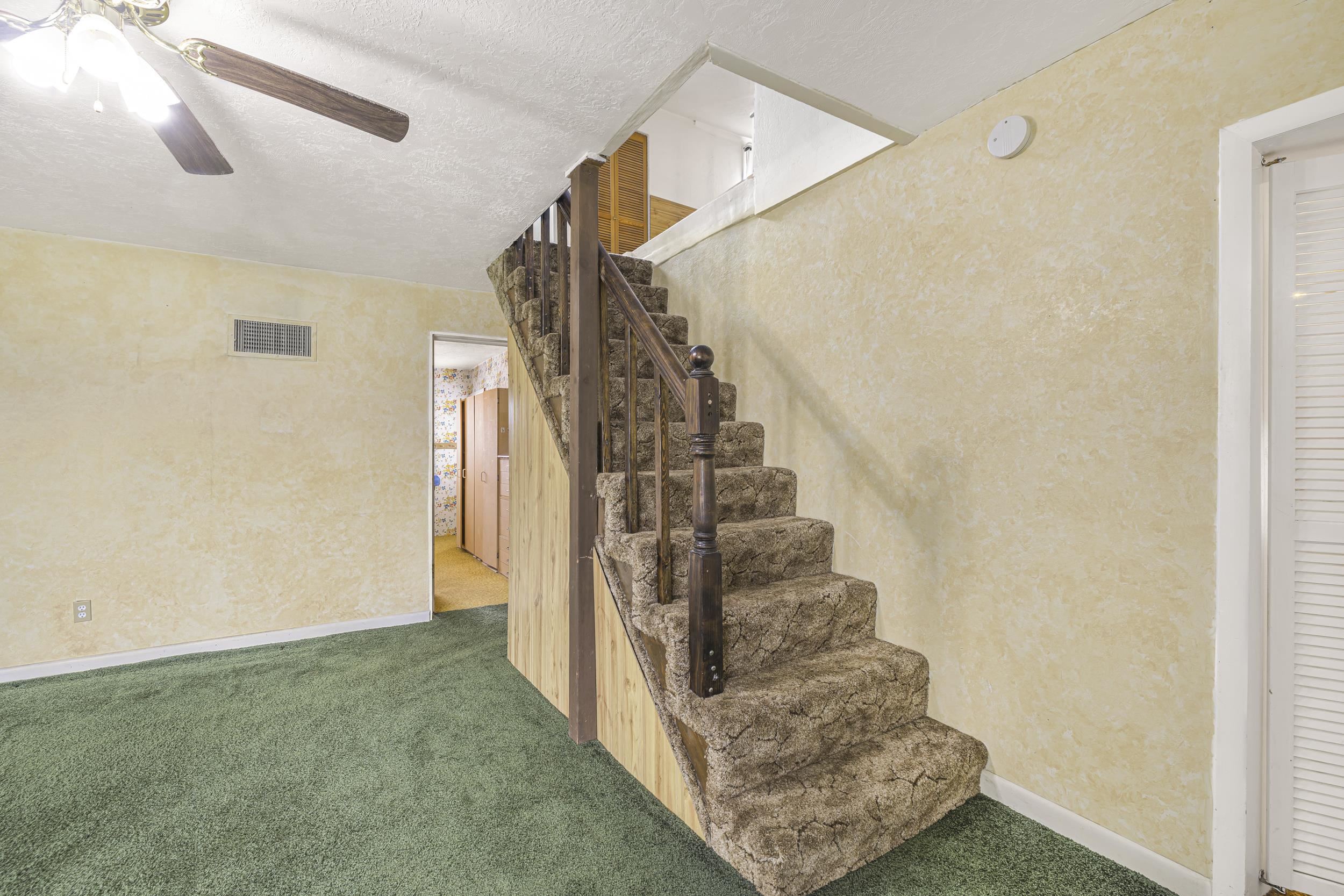 662 E Center Street, Downey, Idaho image 7