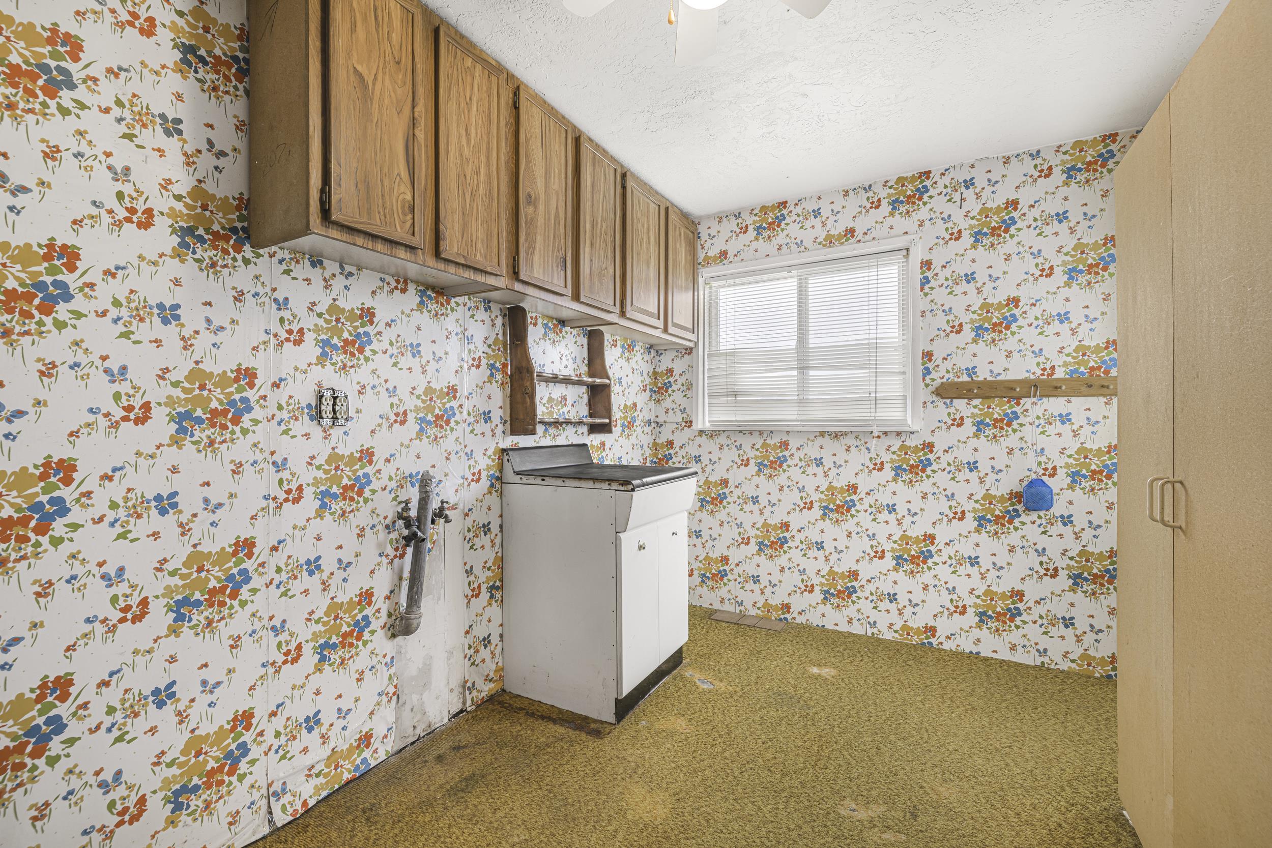 662 E Center Street, Downey, Idaho image 17