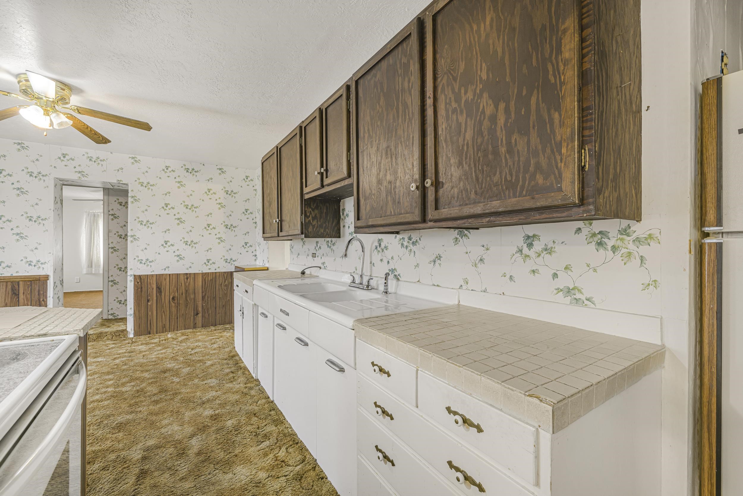 662 E Center Street, Downey, Idaho image 12
