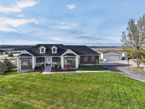 Homes For Sale - 3352 Eagle Rock Road<br/> American Falls, ID 83211