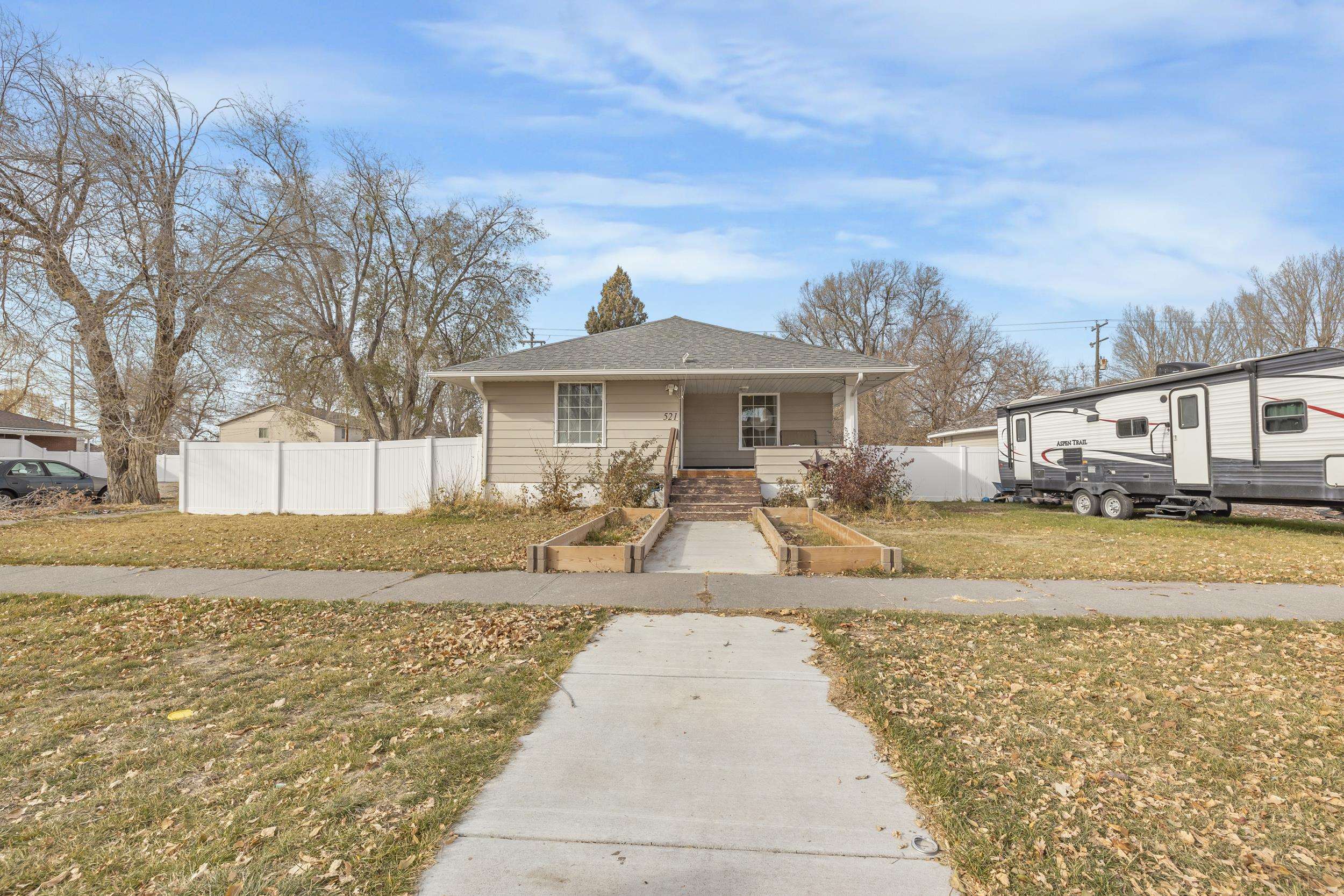 521 N Shilling Avenue, Blackfoot, Idaho image 1