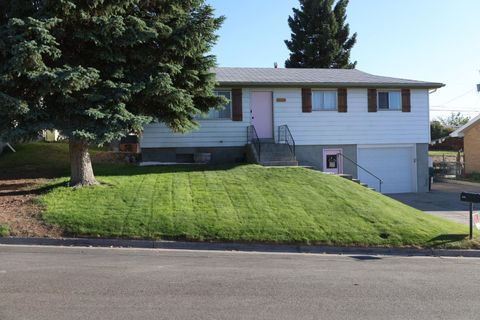 Photo of 1625 Ammon Street, Pocatello, ID 83201 (MLS # 583074)