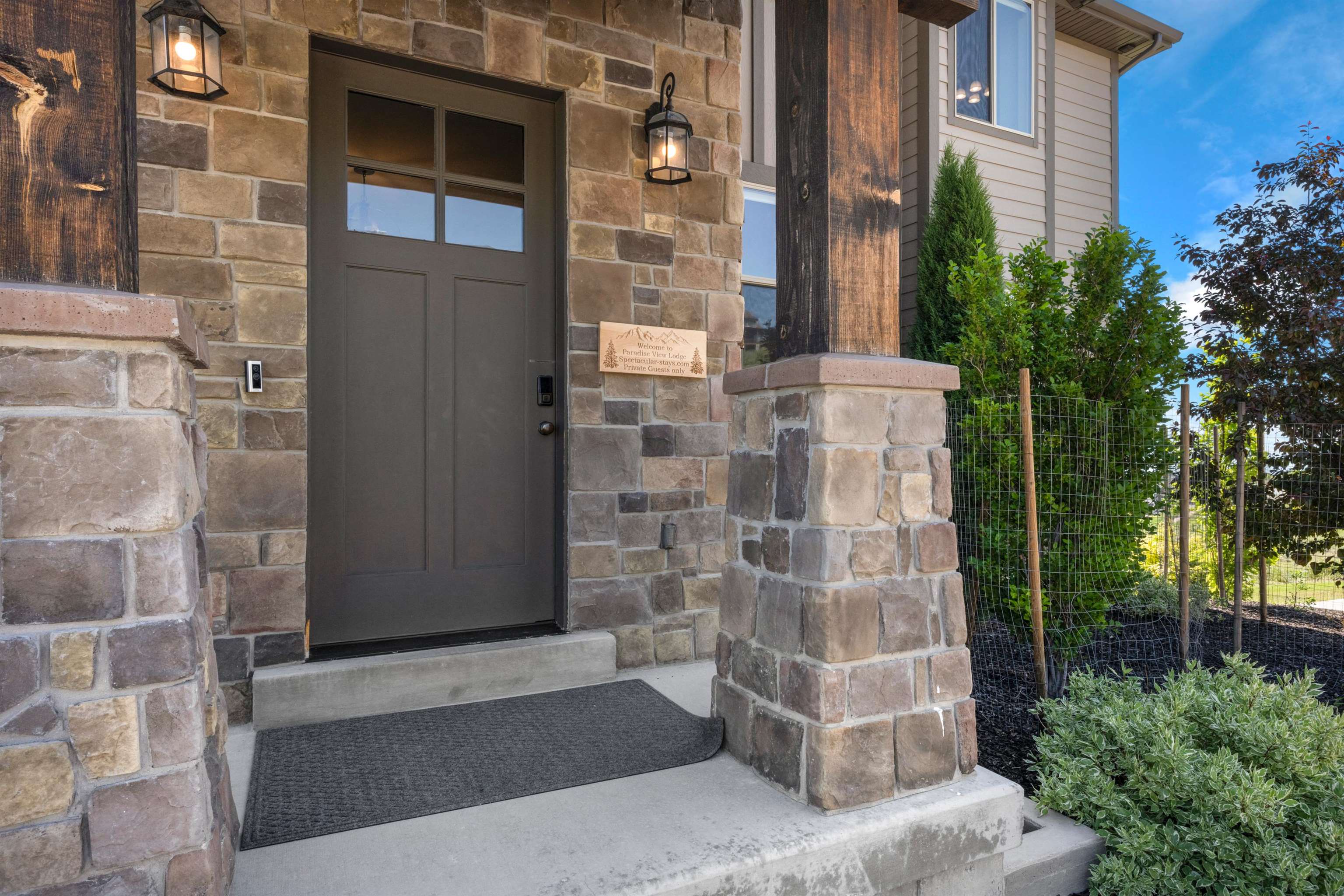 Fish Haven, Idaho, 83287, United States, ,6 BathroomsBathrooms,Residential,Active,1797985