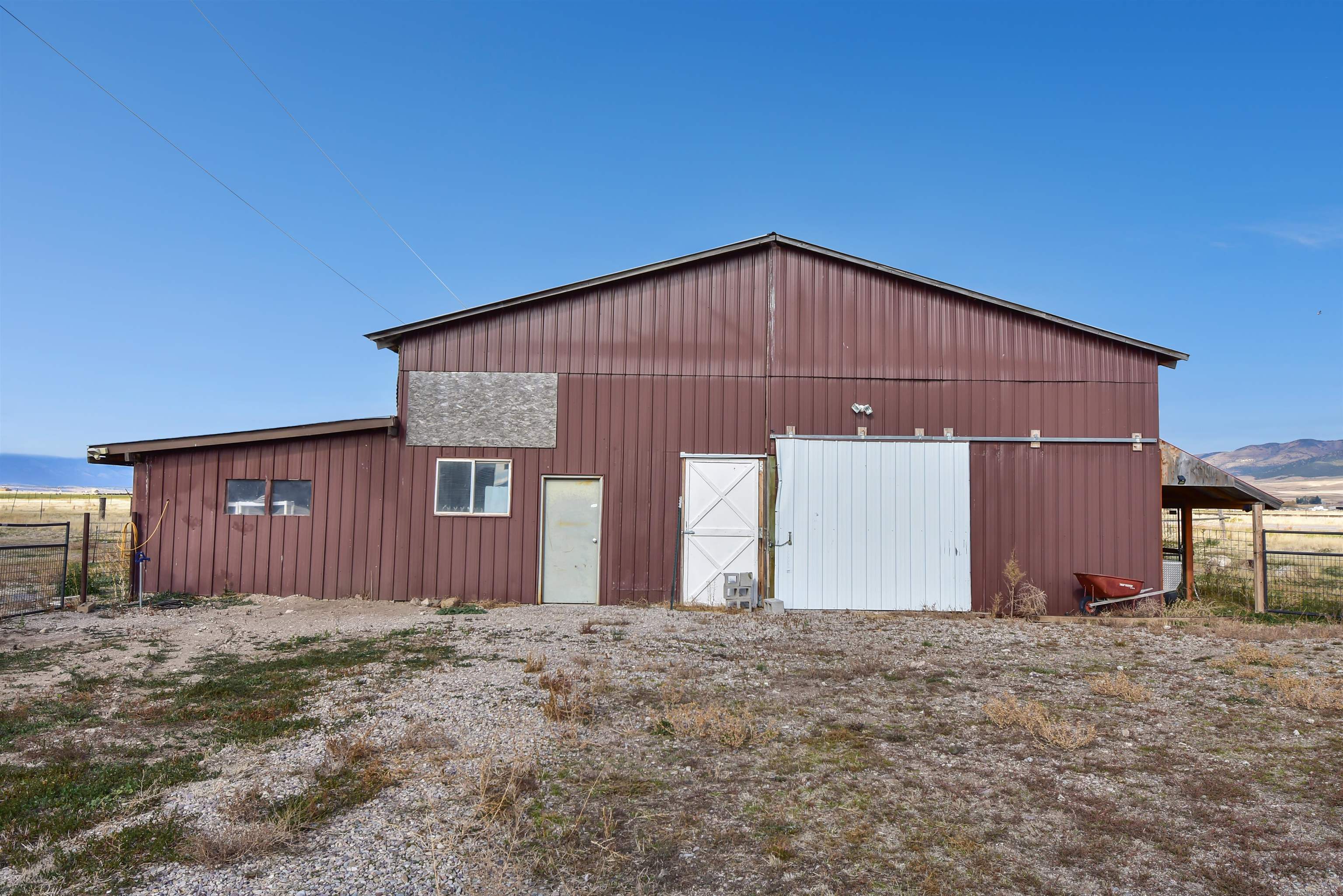 4752 E Max, Downey, Idaho image 32