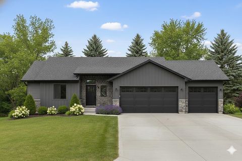 Photo of 2338 Greenfield Dr, Pocatello, ID 83201 (MLS # 581846)