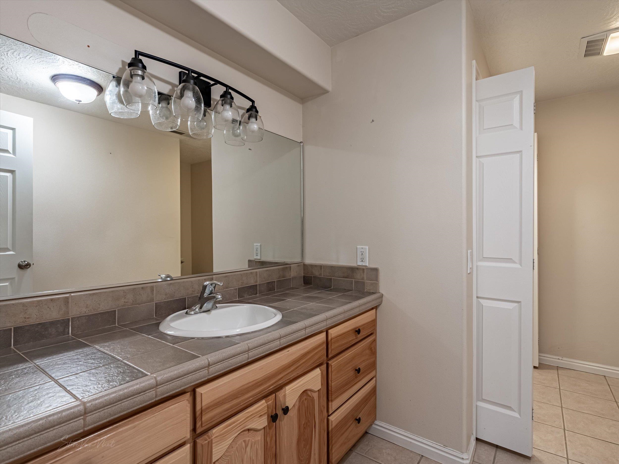 2390 Satterfield Drive, Pocatello, Idaho image 39