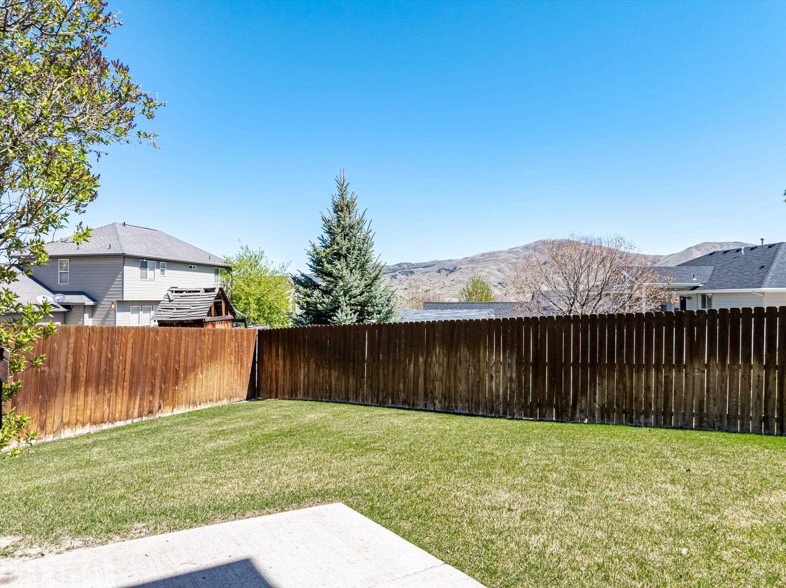 1590 Kates Way, Pocatello, Idaho image 11