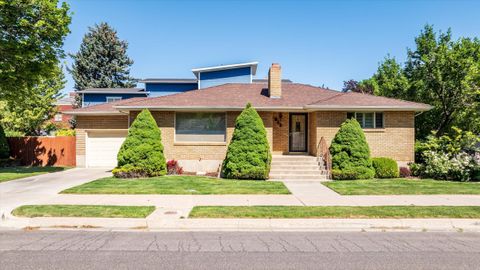 Photo of 848 E Bonneville St, Pocatello, ID 83201 (MLS # 583023)