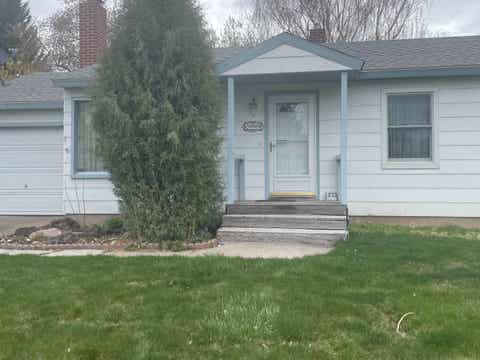 Homes For Sale - 299 Court Street<br/> Soda Springs, ID 83276