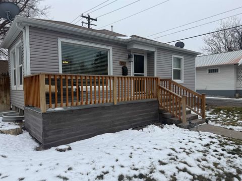 Photo of 1037 E Benton St, Pocatello, ID 83204 (MLS # 581479)