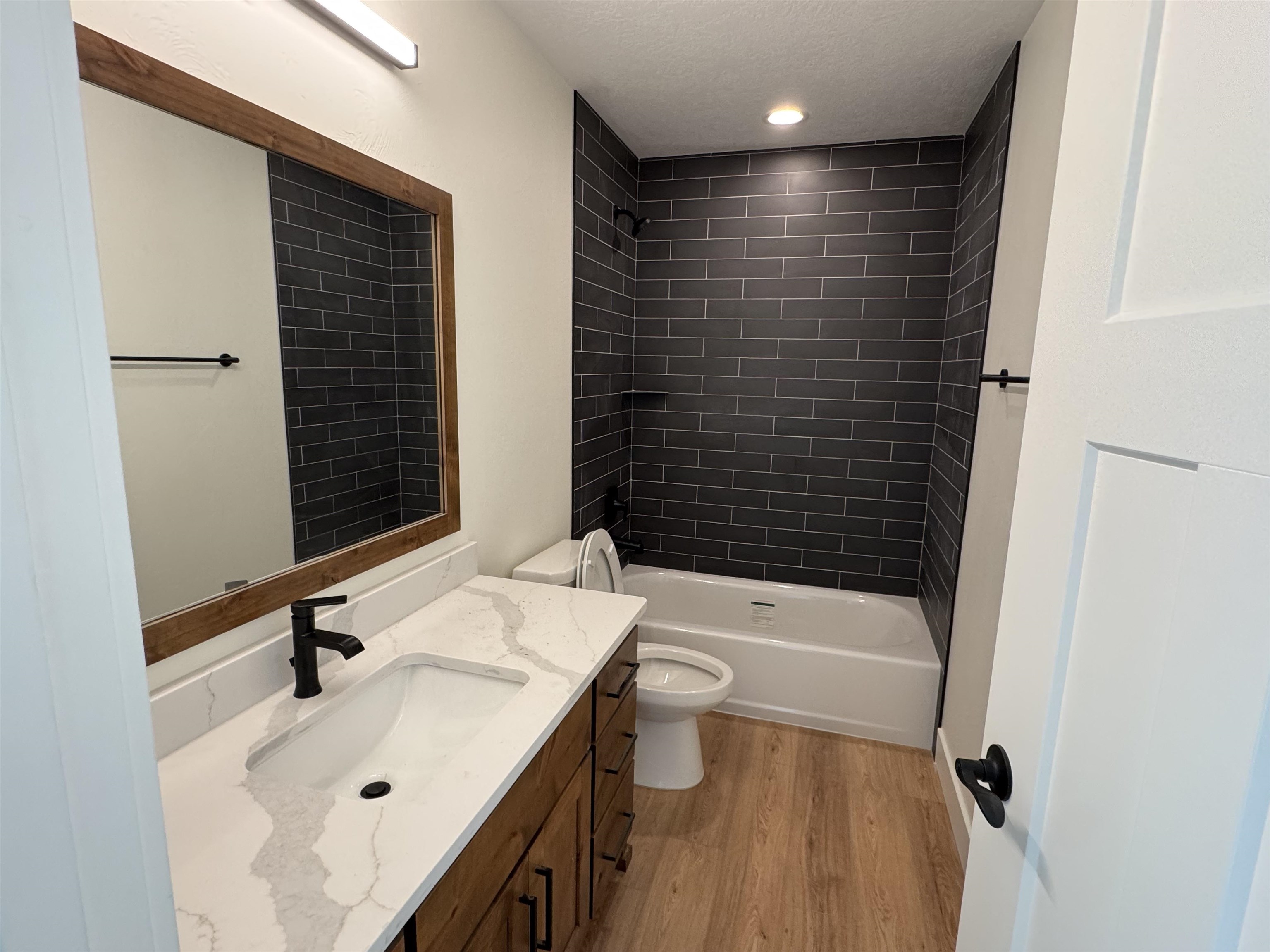 1568 N 835 E, Shelley, Idaho image 13