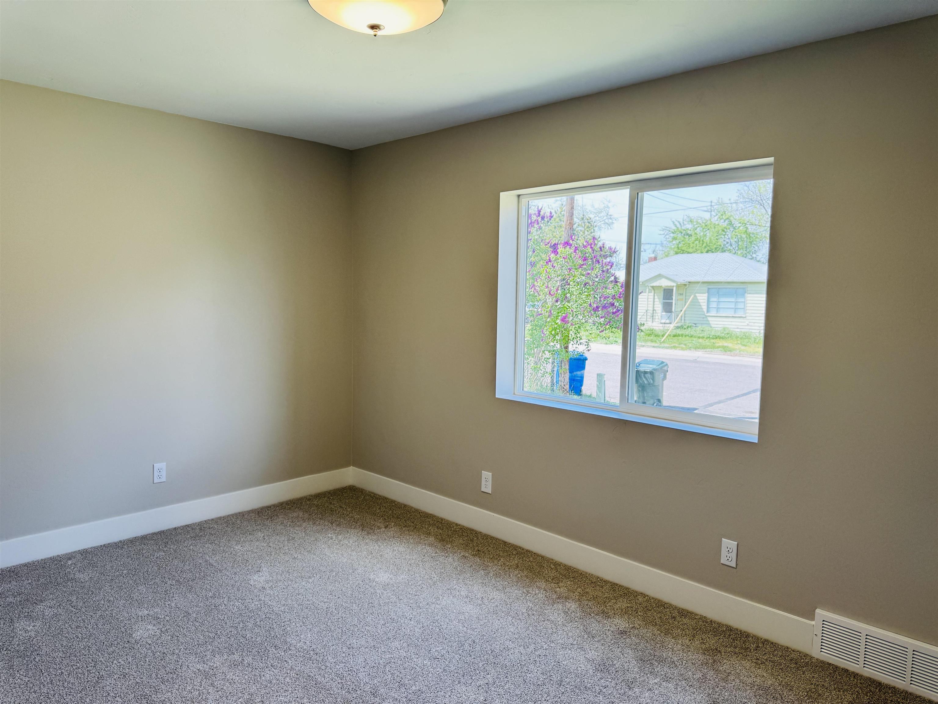 781 Bryan Rd, Pocatello, Idaho image 10