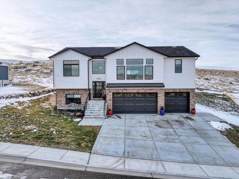 Photo of 1232 Gathe Dr, Pocatello, ID 83204 (MLS # 581402)