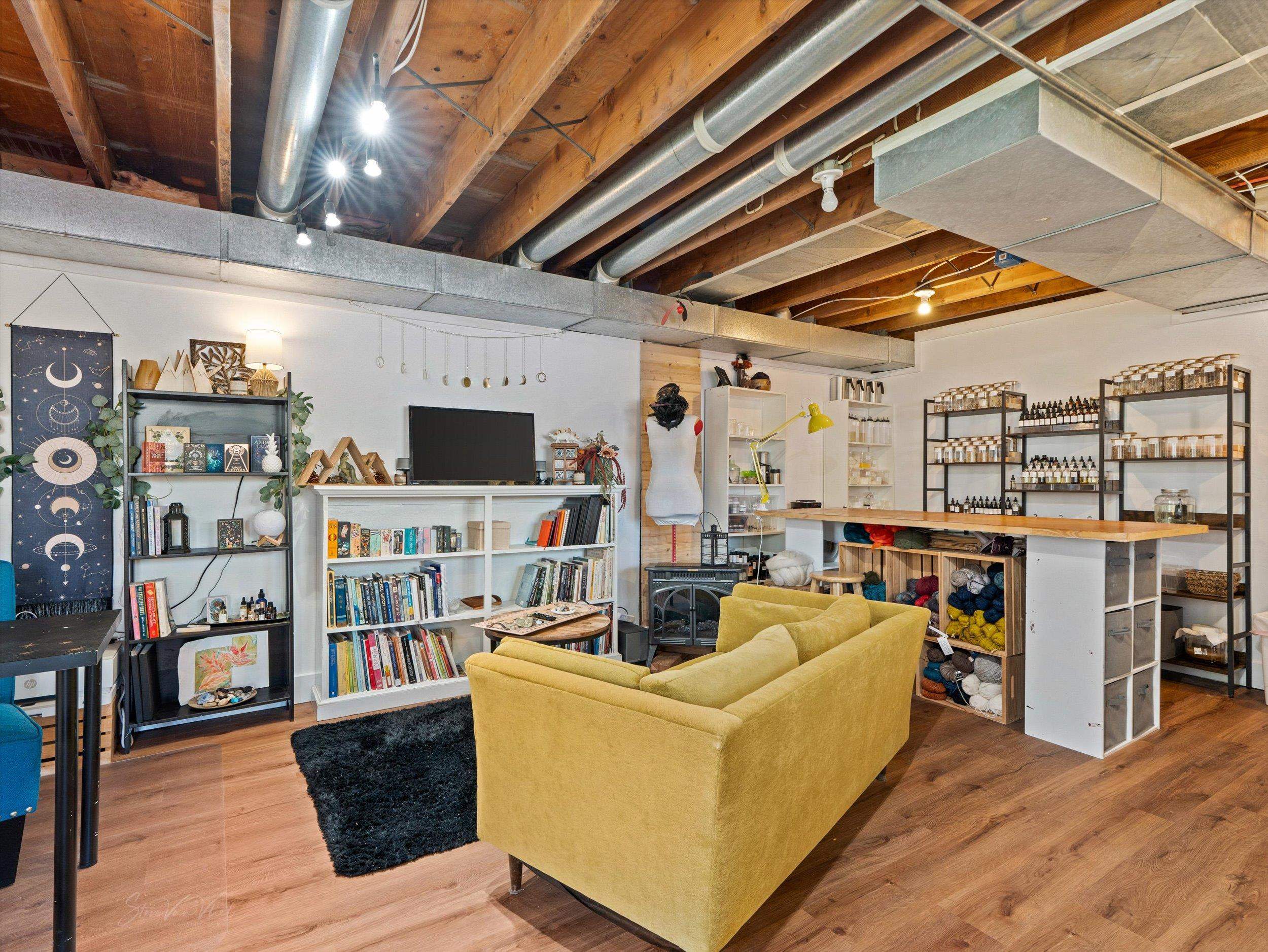 36 E Booth, Pocatello, Idaho image 30