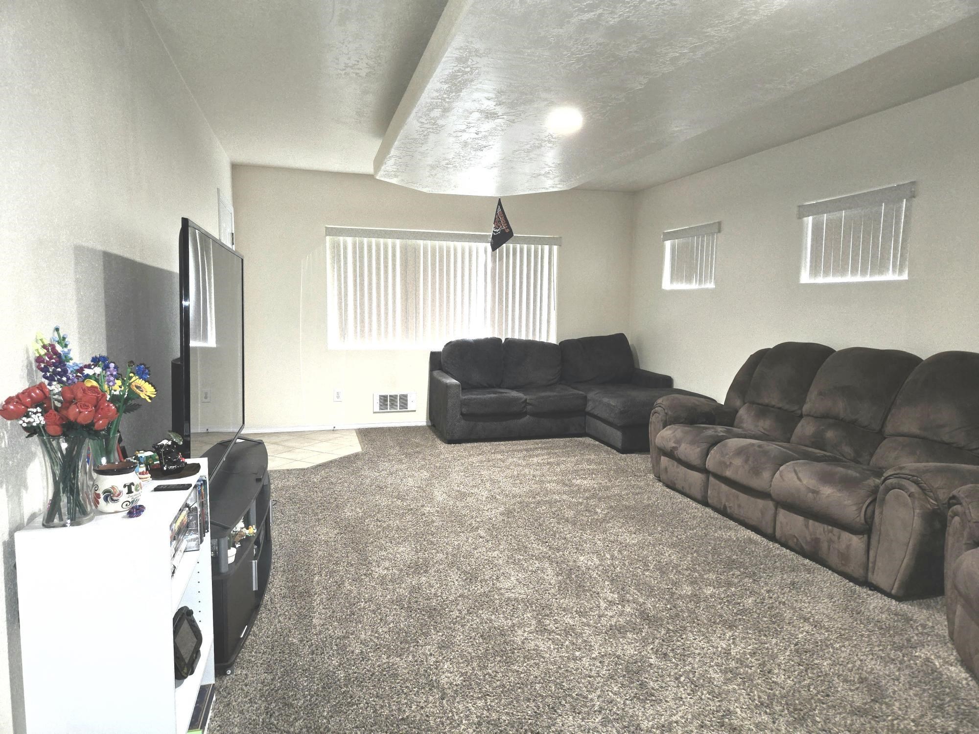 615 S 10th Ave, Pocatello, Idaho image 5