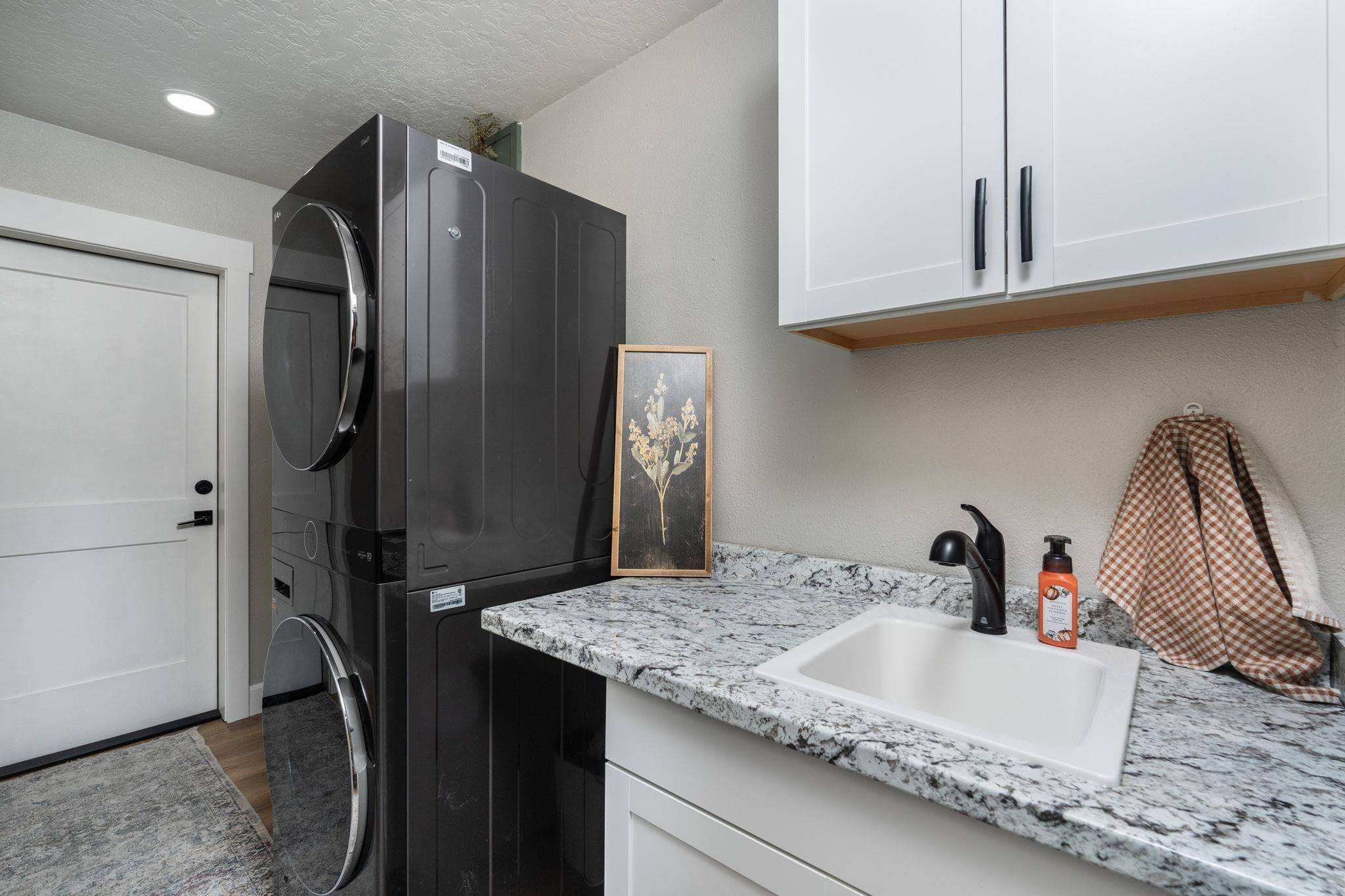 2820 Summit, Pocatello, Idaho image 19