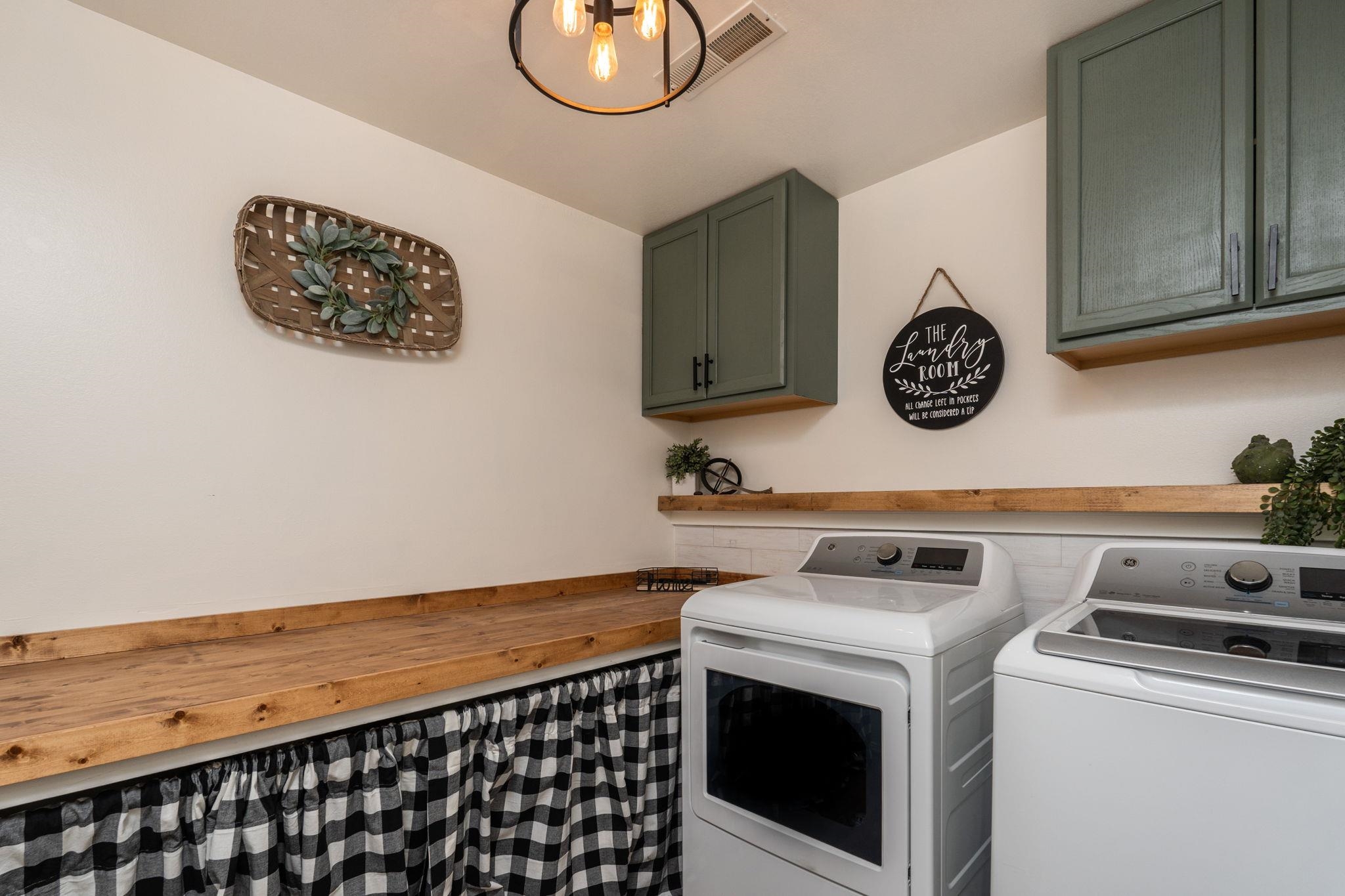 2820 Summit, Pocatello, Idaho image 36