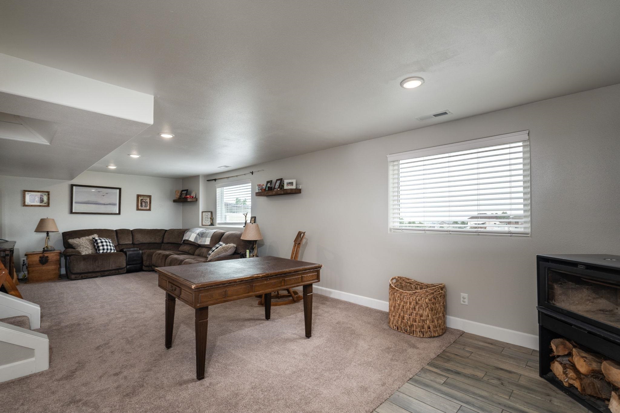 2820 Summit, Pocatello, Idaho image 33