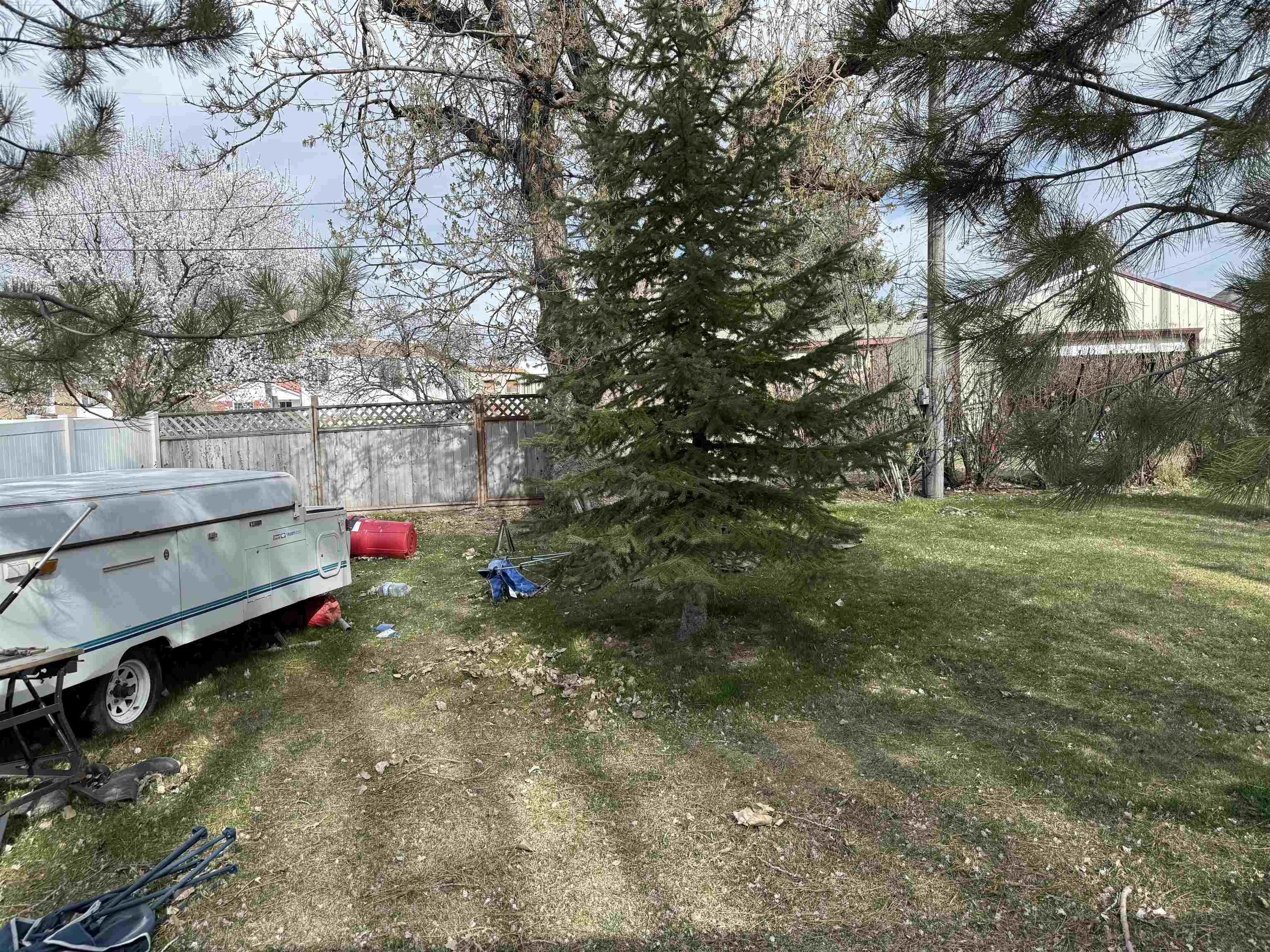 235 S Oregon Trail, American Falls, Idaho image 43