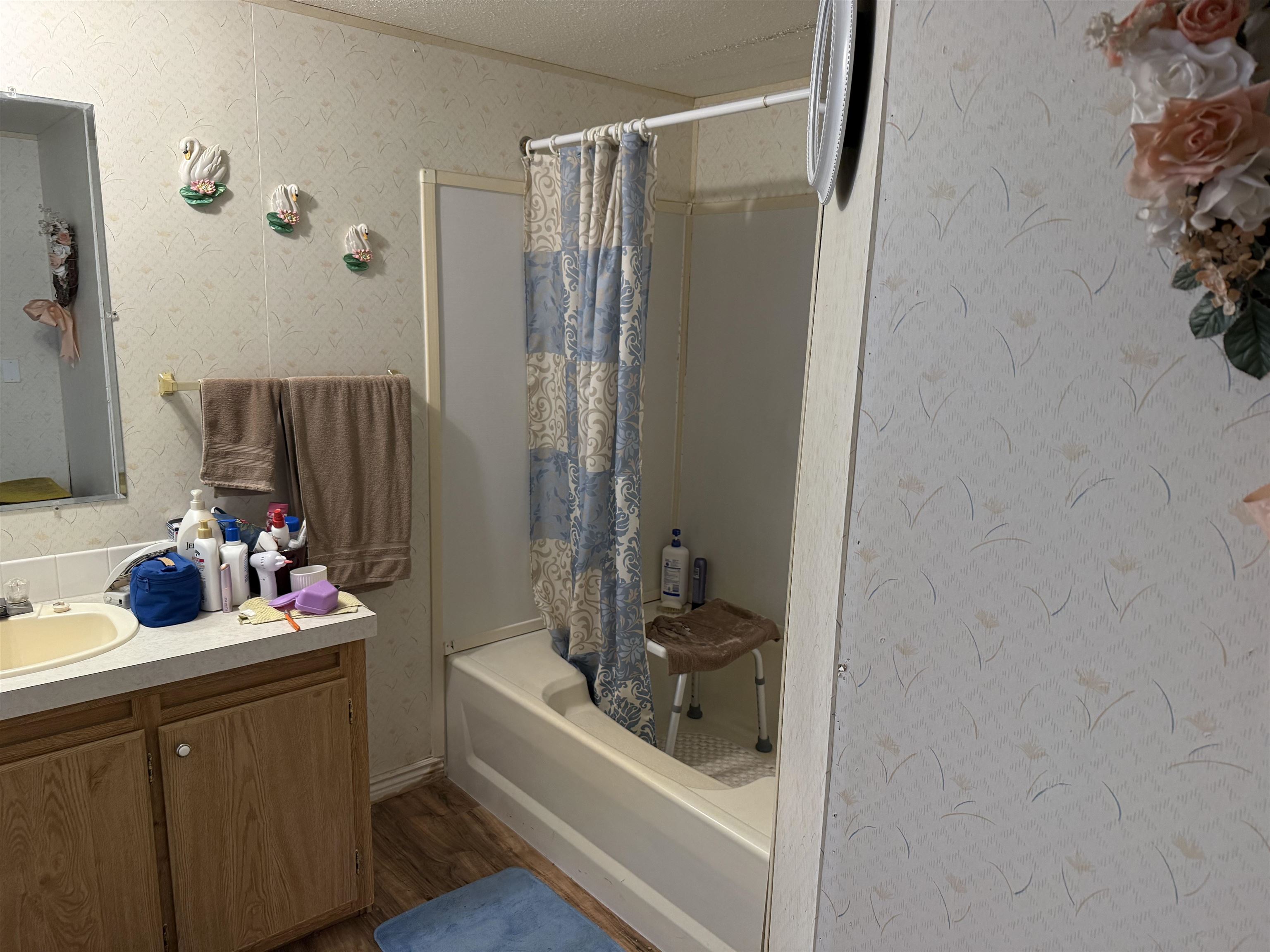 235 S Oregon Trail, American Falls, Idaho image 30