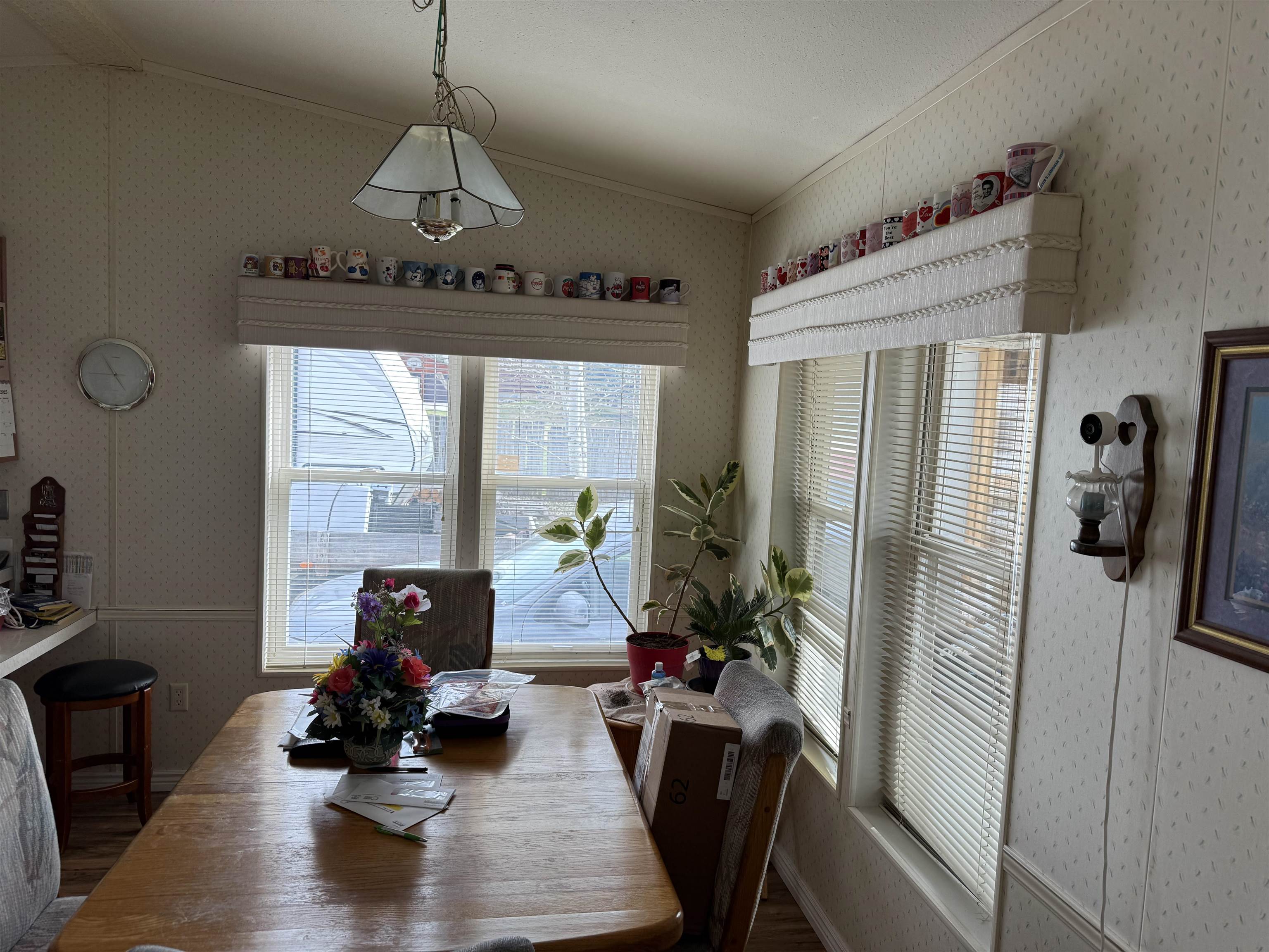 235 S Oregon Trail, American Falls, Idaho image 9