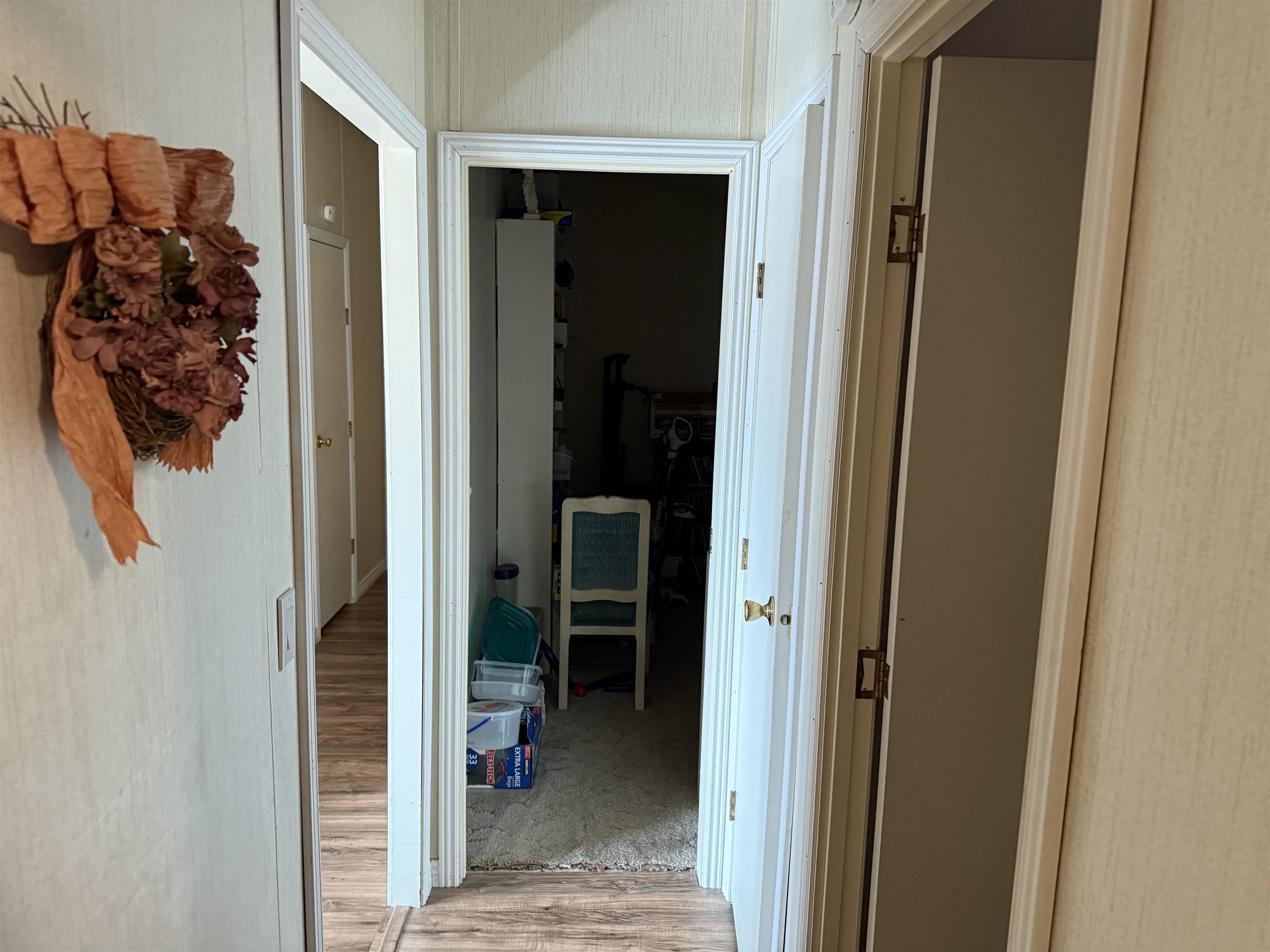 235 S Oregon Trail, American Falls, Idaho image 21