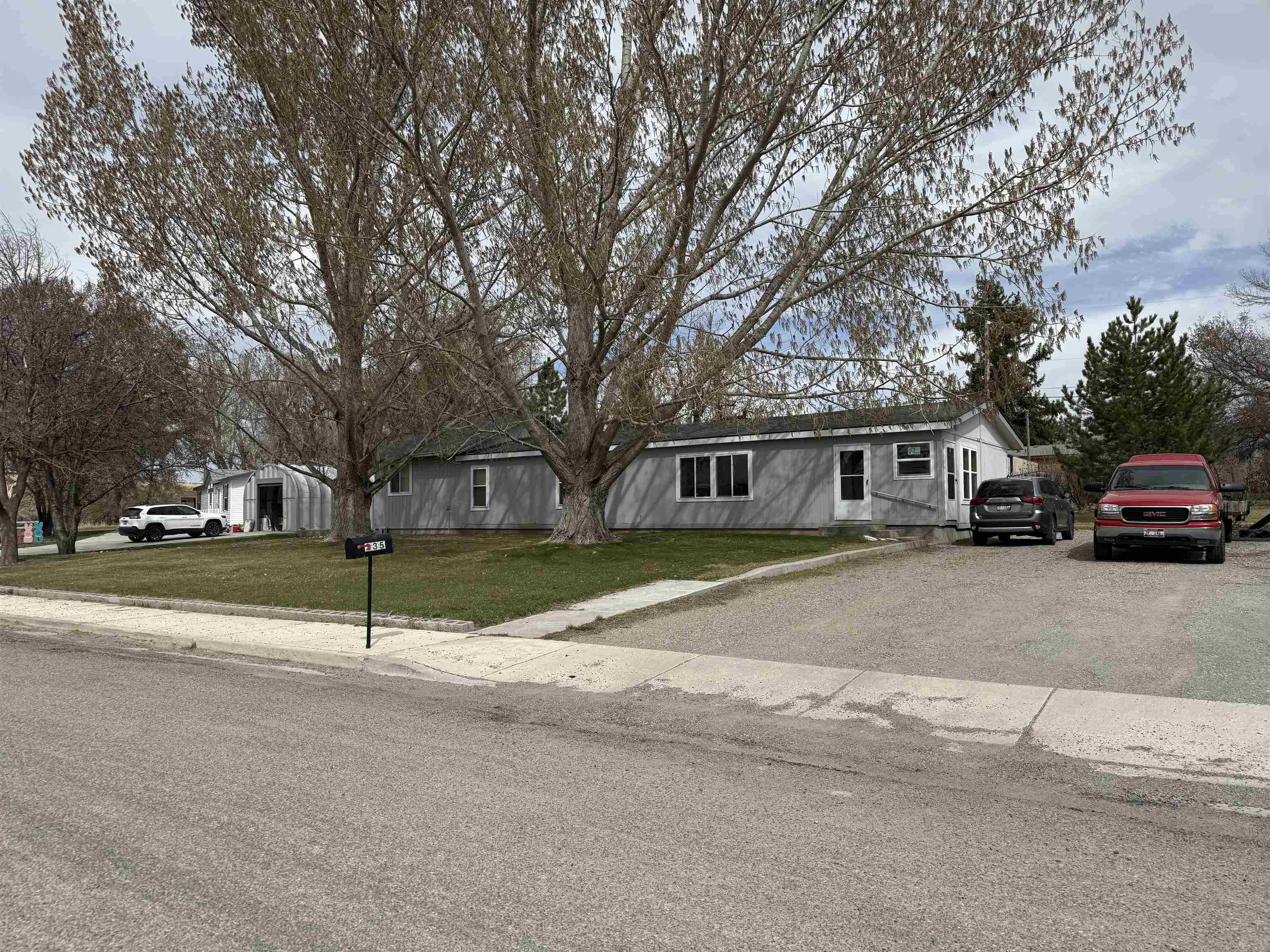 235 S Oregon Trail, American Falls, Idaho image 5