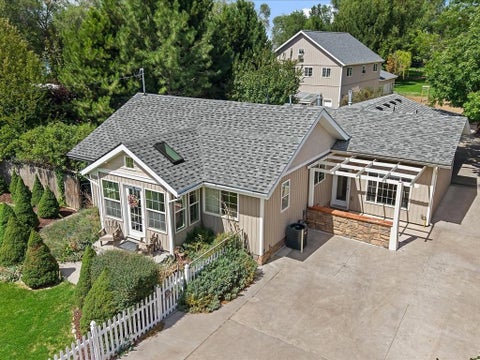 Photo of 1754 Cottage Avenue, Pocatello, ID 83201 (MLS # 583430)
