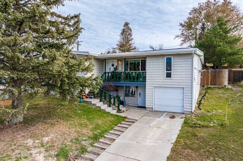 Photo of 596 Hyde Ave, Pocatello, ID 83201 (MLS # 581076)