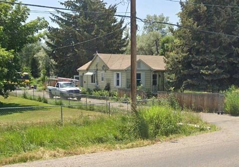 Photo of 1389 W Quinn Rd, Pocatello, ID 83202 (MLS # 581037)