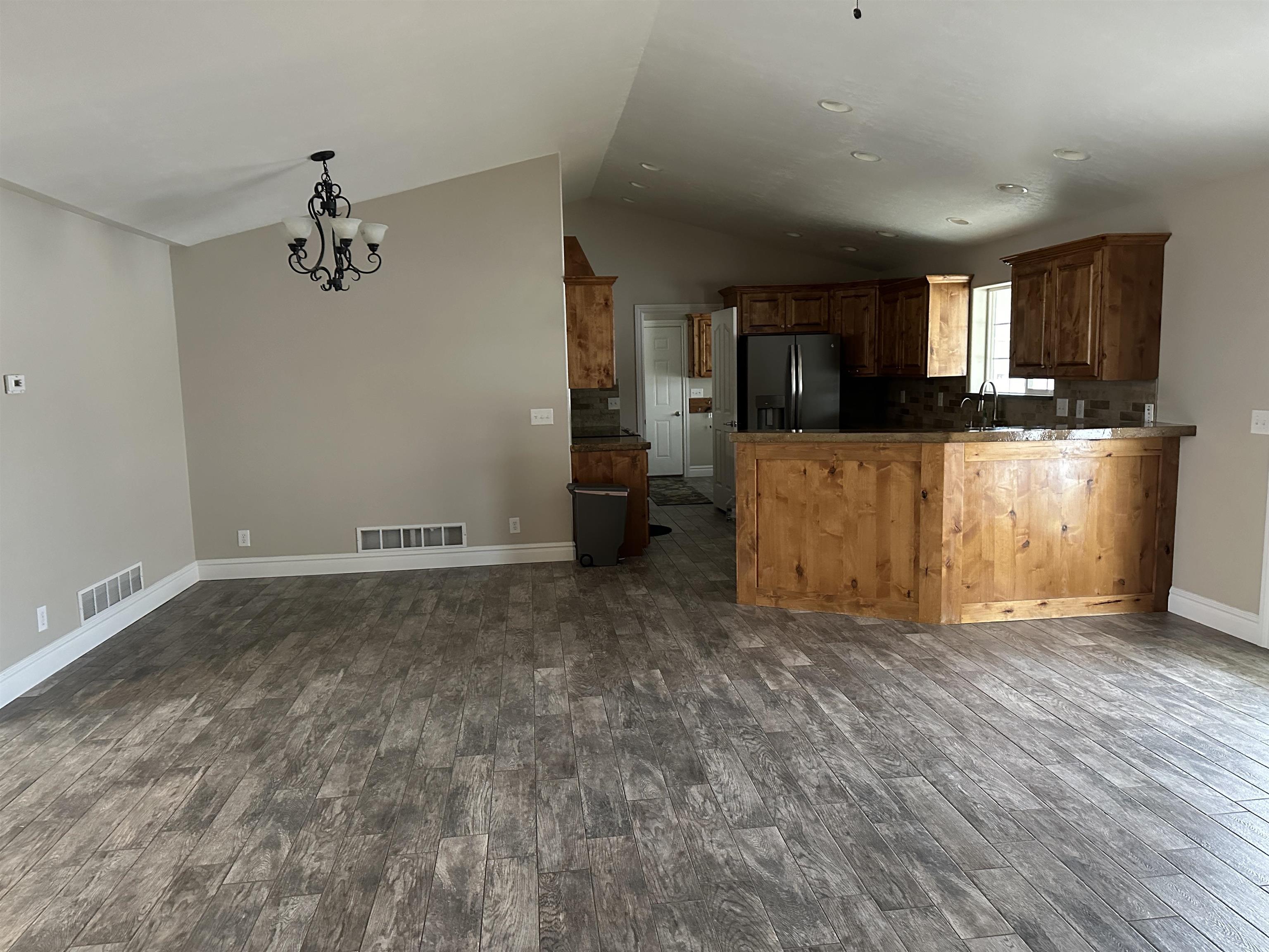 5454 Kymball Ave, Chubbuck, Idaho image 13